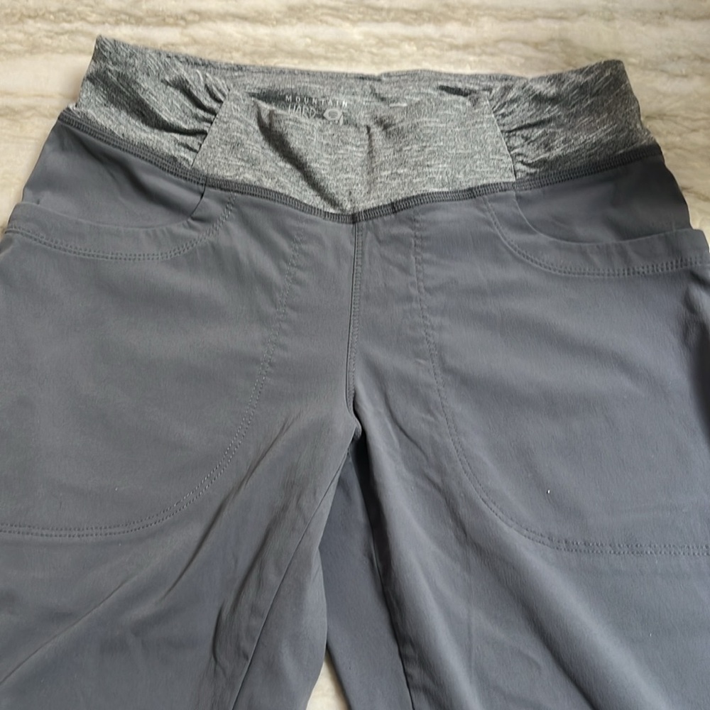 Mountain hardware small women’s stretch athletic gray pants - Picture 9 of 13